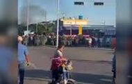 MUNDO: FILMAGEM REVELA MEMBROS DO EXÉRCITO DE MADURO SE RECUSANDO A CONTER PROTESTOS