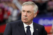 Ancelotti critica questionamento sobre saúde de mental de Mbappé e afirma: 'Está feliz no Real'