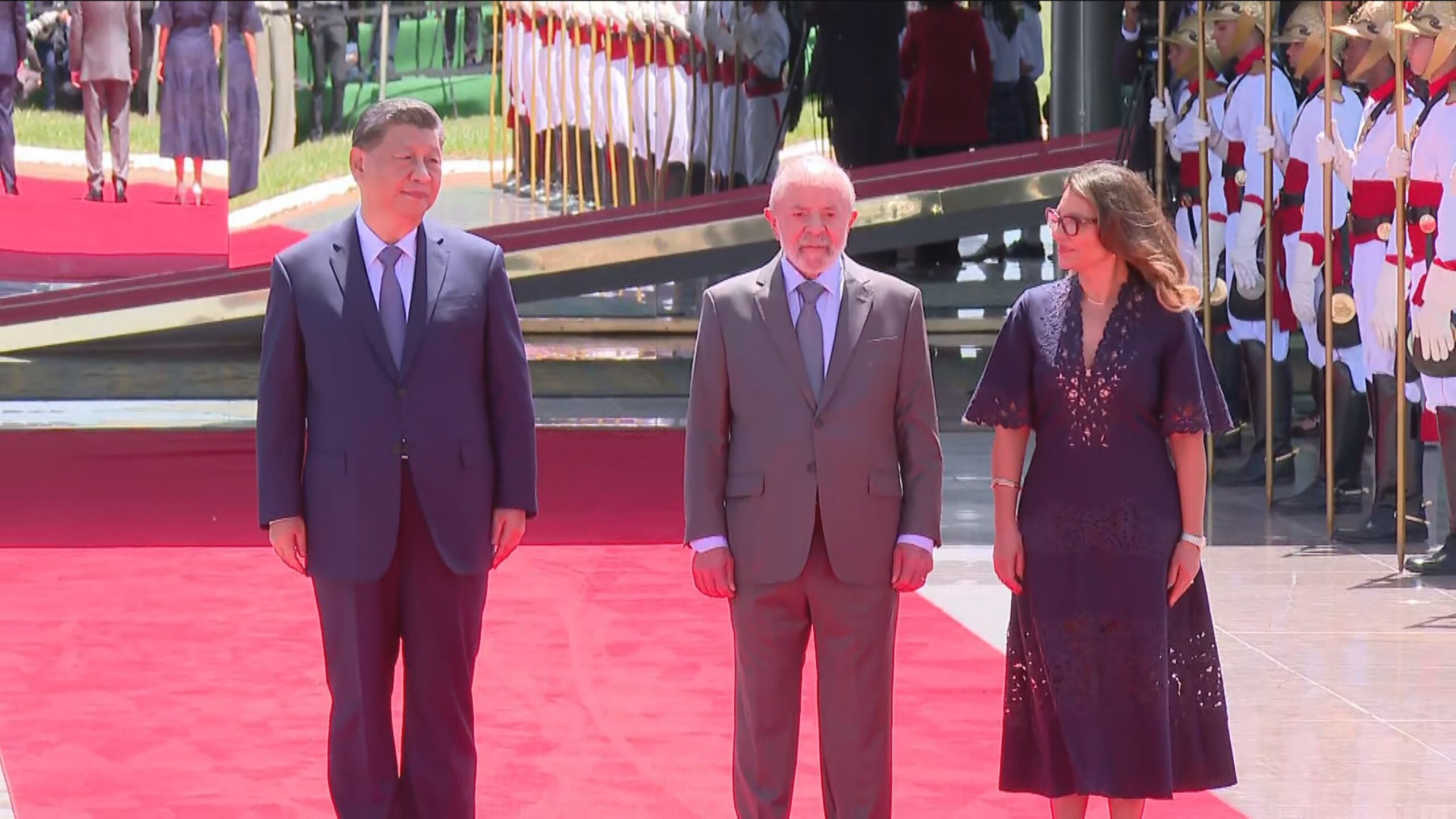 Lula recebe Xi Jinping no Palácio da Alvorada; China é o maior parceiro comercial do Brasil