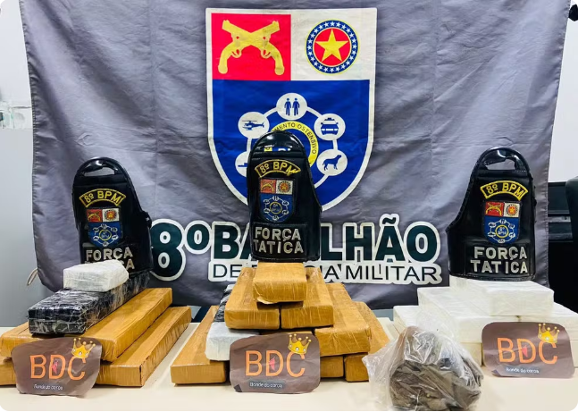 PM apreende 20kg de drogas em casa que servia como 'depósito' em Rio Largo, AL