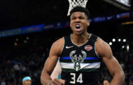 Antetokounmpo volta, consegue novo 'triple-double' e comanda Bucks em sua 6ª vitória seguida