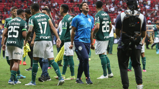 Palmeiras e Portuguesa fazem o primeiro clássico na abertura do Campeonato Paulista