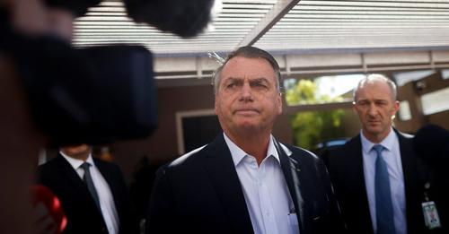 Insanidade da esquerda contra Bolsonaro chega ao nível mais absurdo com novo pedido à PGR