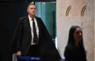 Barroso decide que Dino, Zanin e Moraes podem julgar denúncia contra Bolsonaro