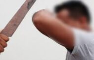 Sogro decepa mão do genro com facão e foge com ex-marido da filha; entenda o caso