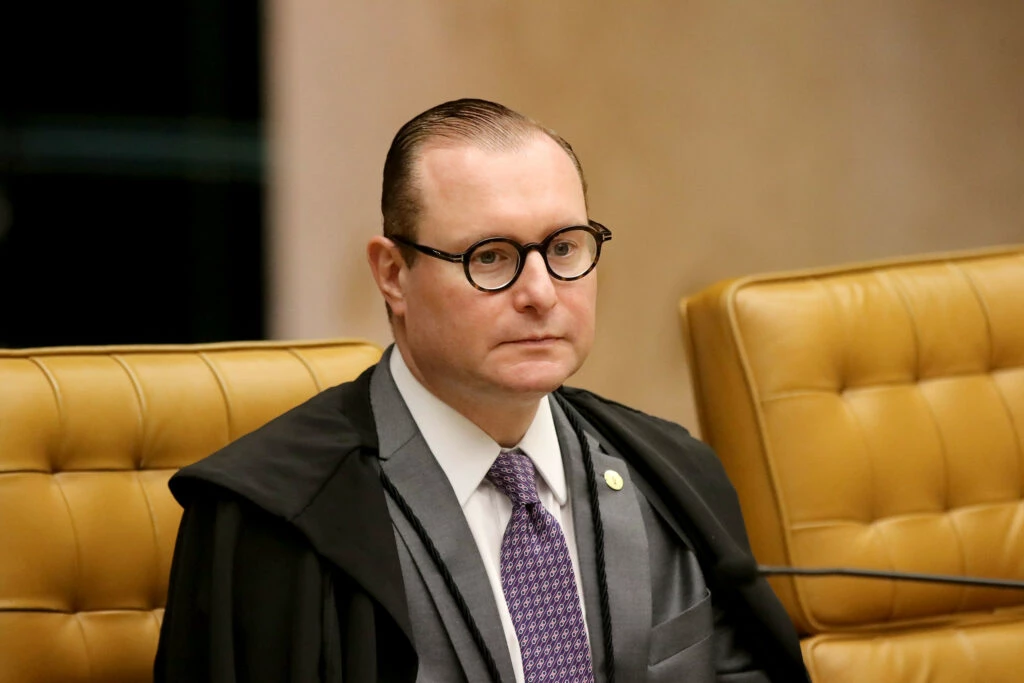 Zanin nega prisão domiciliar para presos do 8/1 não julgados