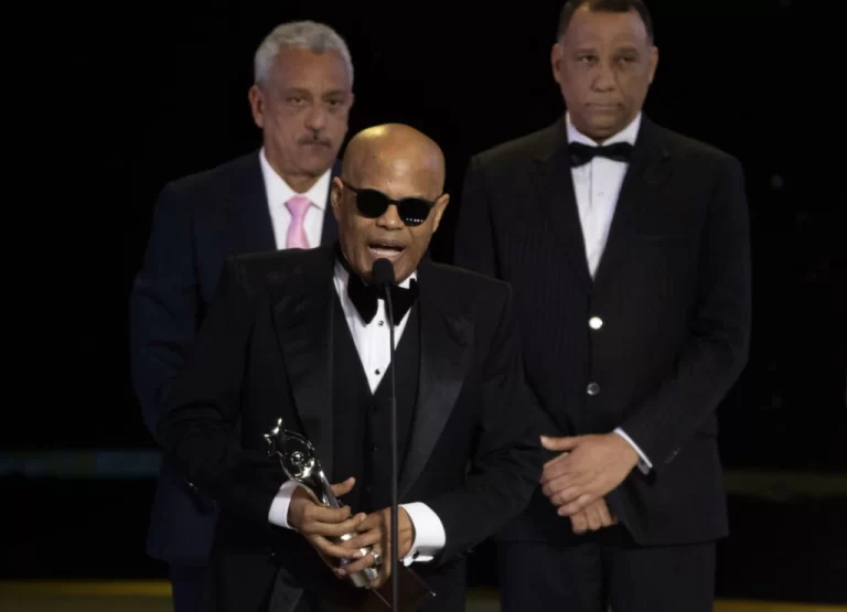 Desabamento de teto em boate na Rep. Dominicana mata famosos