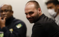 MUNDO: EDUARDO BOLSONARO COMEMORA AVANÇO DO PROCESSO DE EX-ASSESSOR DE BOLSONARO NOS EUA E ALERTA MORAES