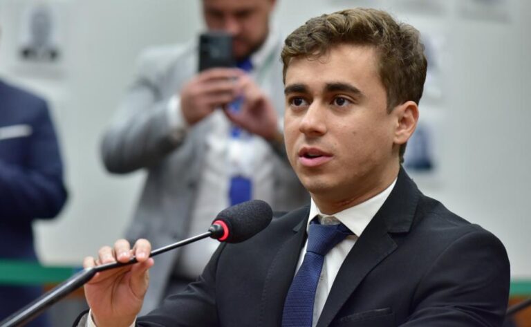Nikolas comemora liderança nas pesquisas ao governo de MG