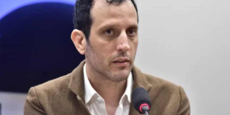 Ex-CEO do Hurb é preso após furtar obras de arte e tentar fugir de policiais no RJ