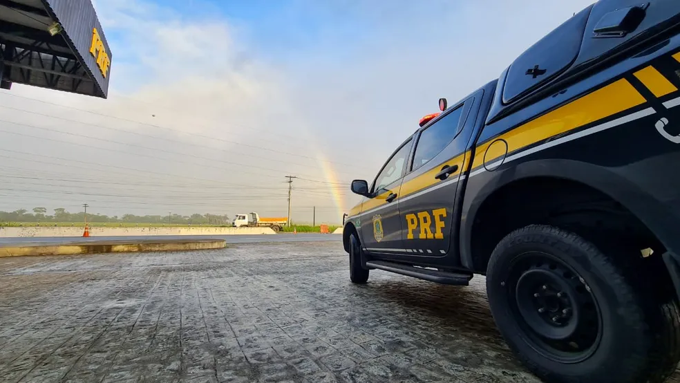 Adolescente que viajava sozinho de bicicleta em AL estava indo ao encontro da mãe em Pernambuco