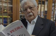 A LITURGIA DEMOCRÁTICA DA DITADURA  [Em torno de uma Teoria da Escolha do Eleitor]