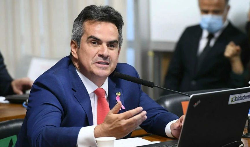 Ao STF, Ciro nega que Bolsonaro interveio na transição do governo