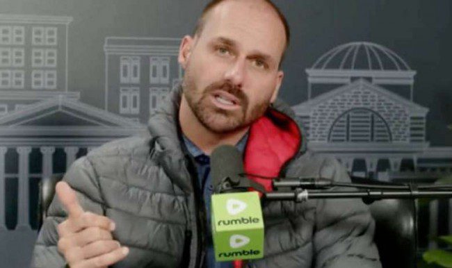 Eduardo Bolsonaro tem encontro de peso nos EUA que deve refletir dentro do Congresso