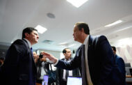 VÍDEO: MORO E MINISTRO BATEM BOCA NO SENADO