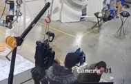 Vídeo: Robô humanoide ataca engenheiros em centro de testes