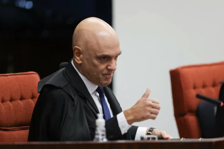 Moraes atende a PGR e arquiva investigação contra Kassab