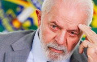 VÍDEO: LULA MENCIONA “PROBLEMA NA CABEÇA” E FALA ABSURDO DURANTE EVENTO