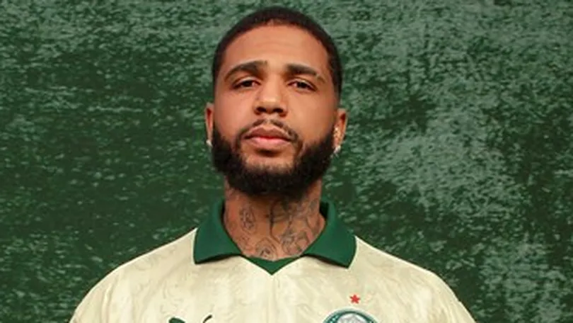 Palmeiras lança camisa para Copa do Mundo de Clubes e vai estreá-la contra o time de Messi; veja fotos