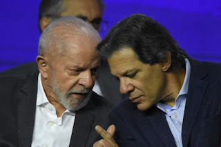 VÍDEO: DEPUTADOS DE OPOSIÇÃO SE UNEM E DESPERTAM A IRA DE PETISTAS AO EXPOR HADDAD E LULA NA CÂMARA
