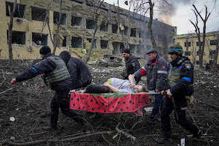 VÍDEO: ATAQUE DA RÚSSIA ATINGE MATERNIDADE NA UCRÂNIA E DEIXA FERIDOS