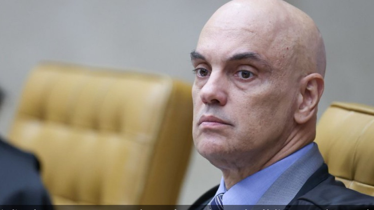 DECISÃO DE MORAES: PRAÇA DOS TRÊS PODERES É PÚBLICA E TODOS PODEM CIRCULAR, DIZ ADVOGADA
