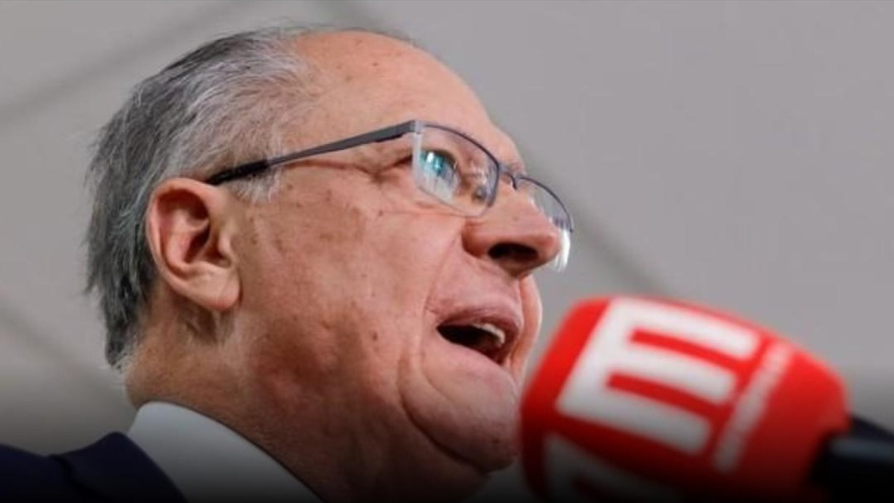 VERGONHA: GOVERNADORES NÃO ATENDEM CHAMADO DE ALCKMIN PARA REUNIÃO SOBRE TARIFAÇO E ENCONTRO É CANCELADO