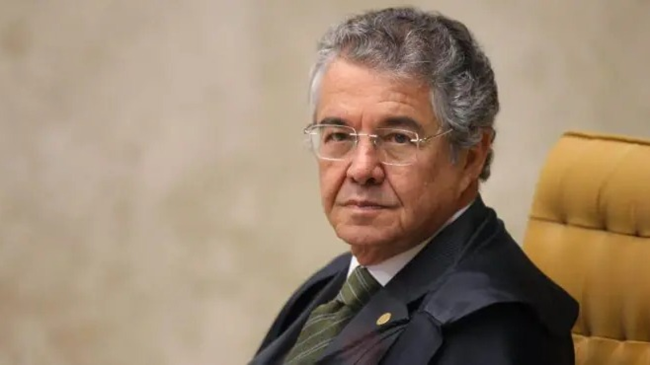 TORNOZELEIRA EM EX-PRESIDENTE É 'INIMAGINÁVEL', DIZ MARCO AURÉLIO MELLO