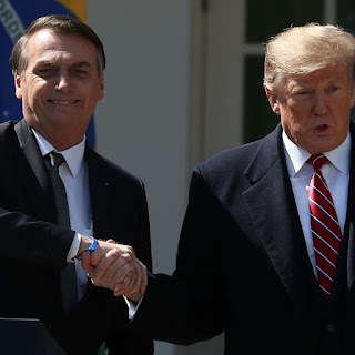VÍDEO: JORNALISTAS DA GLOBONEWS MANIPULAM FALA DE TRUMP SOBRE HONESTIDADE DE BOLSONARO