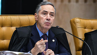 VÍDEO: ABATIDO, BARROSO MUDA TOM AO SE PRONUNCIAR SOBRE PUNIÇÃO DE TRUMP CONTRA MORAES