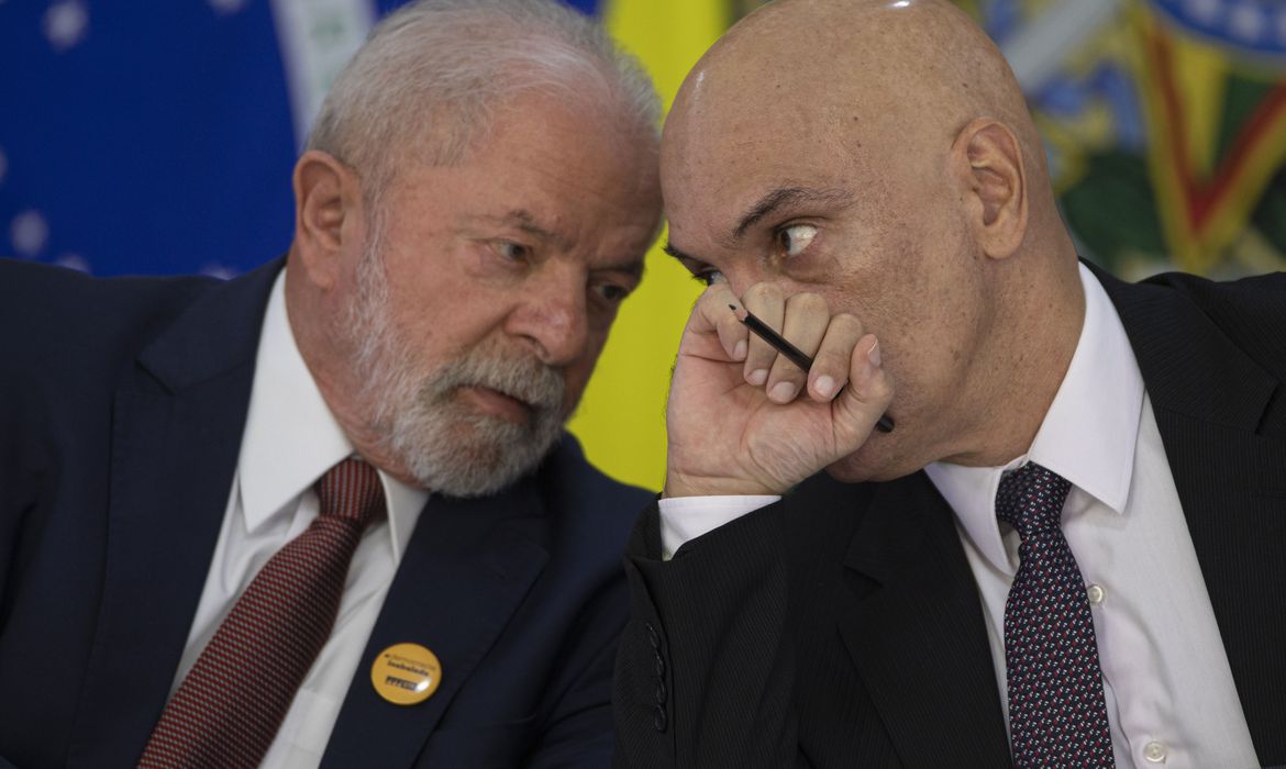 Moraes recusa ajuda de Lula para se defender nos EUA