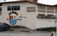 Adolescente é morto a tiros dentro de casa durante a madrugada