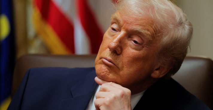 MUNDO: GOVERNO TRUMP ARTICULA DERRUBADA DA DITADURA DE CUBA