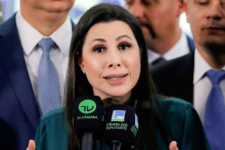 BRASIL: DEPUTADA ROMPE COM O PL POR 2026 E GERA POLÊMICA NA DIREITA
