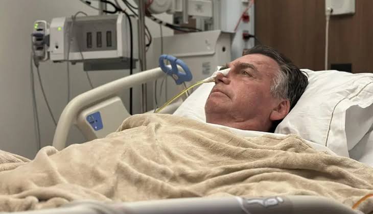 BRASIL: PF FAZ PERÍCIA MÉDICA EM BOLSONARO