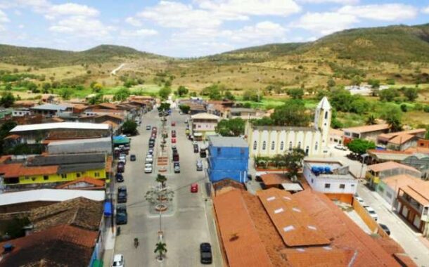 Homem é preso depois de cravar faca no parceiro após relação sexual